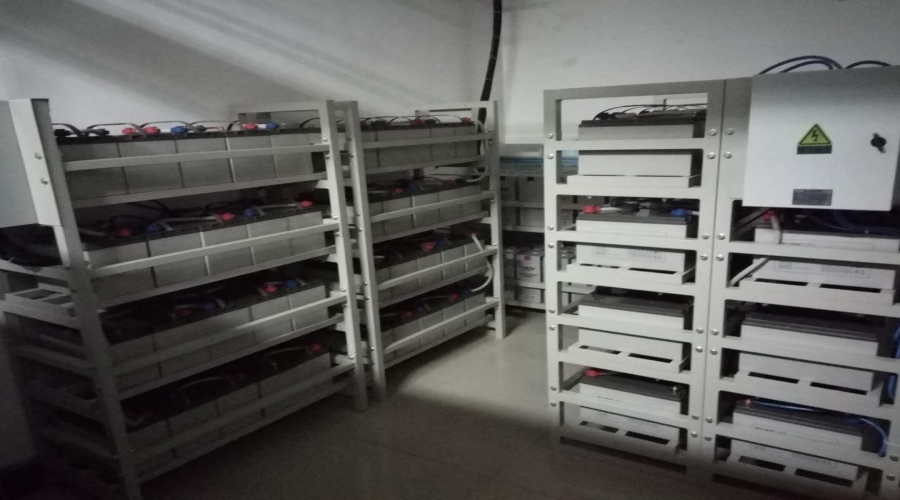 廣電網(wǎng)絡(luò )UPS電源12V100AH蓄電池安裝調試